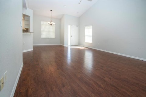 Condo in Bradenton, Florida, 2 bedrooms  № 1914221 - photo 17