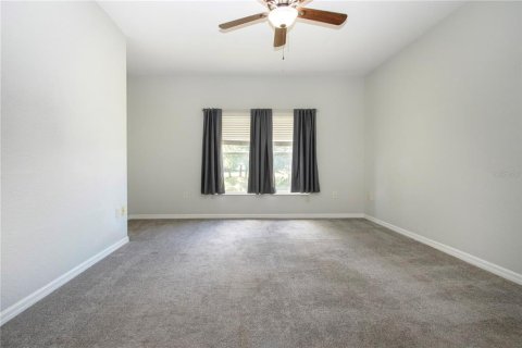 Condo in Bradenton, Florida, 2 bedrooms  № 1914221 - photo 28