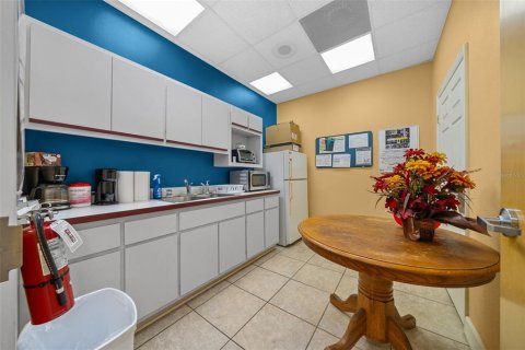 Immobilier commercial à louer à Belleview, Floride: 371.61 m2 № 2104135 - photo 14