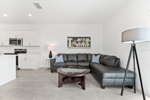 Townhouse in Sarasota, Florida 3 bedrooms, 144.46 sq.m. № 1838898 - photo 24