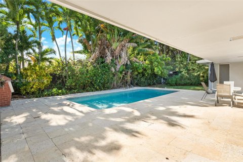 Villa ou maison à vendre à Miami, Floride: 4 chambres, 212.75 m2 № 2004589 - photo 4