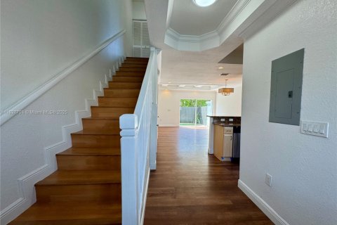 Купить таунхаус в Норт-Майами, Флорида 2 спальни, 107.95м2, № 1958349 - фото 17