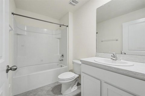 House in Brooksville, Florida 4 bedrooms, 171.96 sq.m. № 2151658 - photo 18
