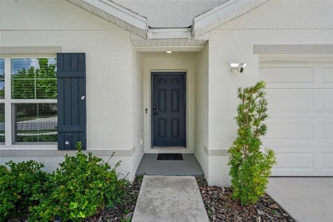 House in Brooksville, Florida 4 bedrooms, 171.96 sq.m. № 2151658 - photo 3