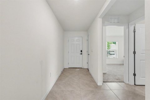 House in Brooksville, Florida 4 bedrooms, 171.96 sq.m. № 2151658 - photo 23