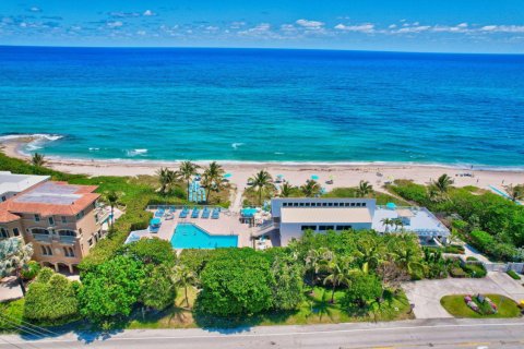 Condominio en alquiler en Highland Beach, Florida, 3 dormitorios, 192.31 m2 № 1185168 - foto 1