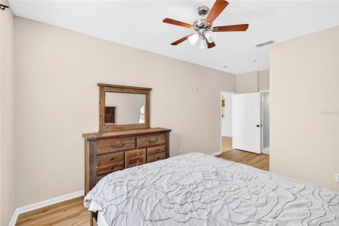 Condo in Orlando, Florida, 3 bedrooms  № 2095544 - photo 17