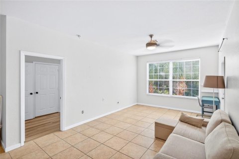 Condo in Orlando, Florida, 3 bedrooms  № 2095544 - photo 6