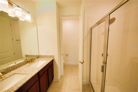 Touwnhouse à vendre à Orlando, Floride: 4 chambres, 183.02 m2 № 1545700 - photo 23