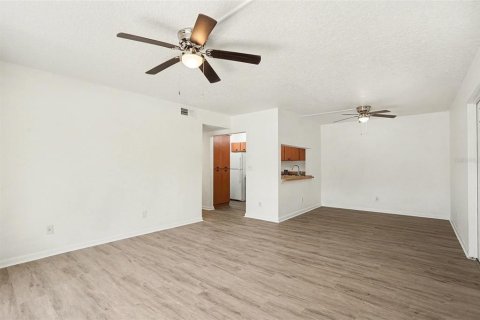 Condominio en venta en Sanford, Florida, 2 dormitorios, 90.58 m2 № 2204560 - foto 7