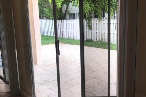 Villa ou maison à louer à Plantation, Floride: 4 chambres, 135.64 m2 № 2167932 - photo 14
