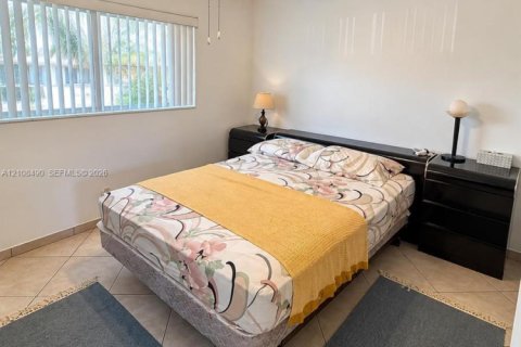 Appartement à louer à Hollywood, Floride: 1 chambre, 60.39 m2 № 2424929 - photo 9