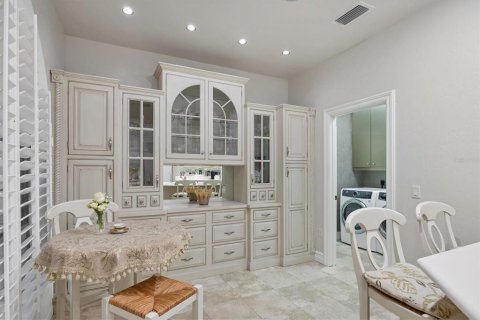Villa ou maison à louer à Sarasota, Floride: 2 chambres, 204.66 m2 № 1590063 - photo 12