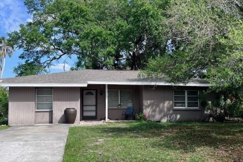 Casa en venta en Sarasota, Florida, 3 dormitorios, 117.06 m2 № 1532199 - foto 1