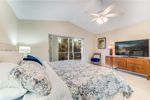 House in Pembroke Pines, Florida 3 bedrooms, 164.16 sq.m. № 1986978 - photo 14