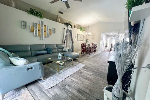 House in Kissimmee, Florida 3 bedrooms, 149.29 sq.m. № 1688352 - photo 12