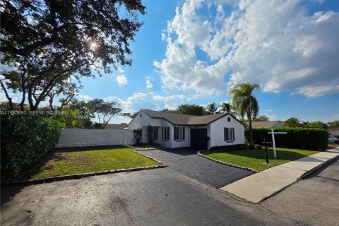 Дом в Дейви, Флорида 3 спальни, 112.32м2 № 2027357