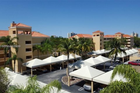 Condo in Miami, Florida, 2 bedrooms № 2191979