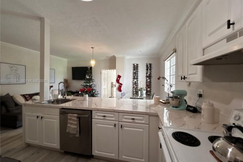 Copropriété à louer à Miami, Floride: 1 chambre, 57.32 m2 № 1996611 - photo 7