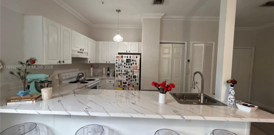 Condo à Miami, Floride, 1 chambre  № 1996611