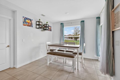 Casa en alquiler en St. Lucie, Florida, 4 dormitorios, 150.78 m2 № 2177218 - foto 17
