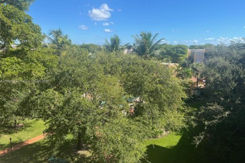 Condominio en alquiler en Miami, Florida, 1 dormitorio, 78.04 m2 № 1953768 - foto 9