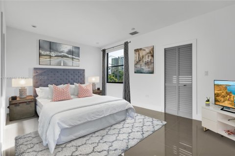 Casa en venta en Miami, Florida, 3 dormitorios, 386.47 m2 № 1964235 - foto 11