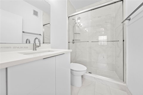 Adosado en alquiler en Doral, Florida, 2 dormitorios, 91.04 m2 № 1996706 - foto 20