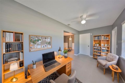 Condo in Sun City Center, Florida, 1 bedroom № 2093913 - photo 27