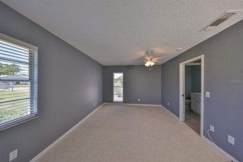Condo in Sun City Center, Florida, 1 bedroom № 2093913 - photo 18