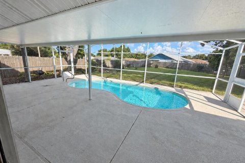 Villa ou maison à vendre à Orlando, Floride: 3 chambres, 132.39 m2 № 2337381 - photo 13