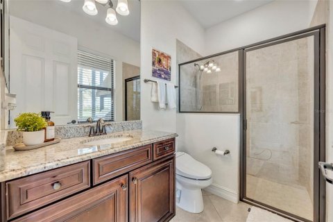House in LAKEWOOD NATIONAL in Bradenton, Florida 6 bedrooms, 353.77 sq.m. № 1793473 - photo 18