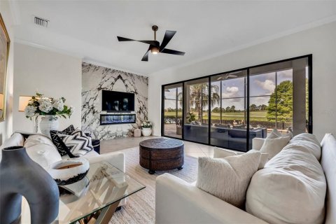 House in LAKEWOOD NATIONAL in Bradenton, Florida 6 bedrooms, 353.77 sq.m. № 1793473 - photo 13