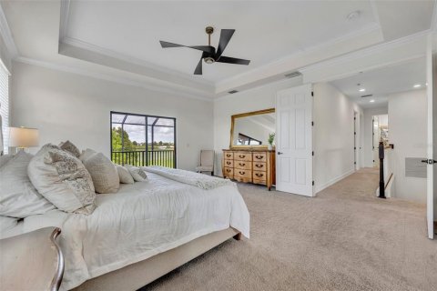 House in LAKEWOOD NATIONAL in Bradenton, Florida 6 bedrooms, 353.77 sq.m. № 1793473 - photo 25