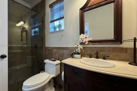 House in Weston, Florida 7 bedrooms, 433.3 sq.m. № 1867492 - photo 19