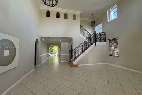 House in Weston, Florida 7 bedrooms, 433.3 sq.m. № 1867492 - photo 14