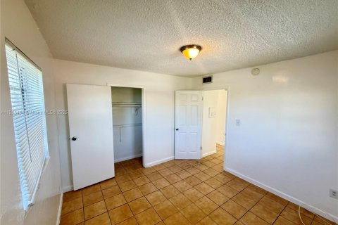 Apartment in Miami, Florida 1 bedroom, 65.03 sq.m. № 1956811 - photo 8