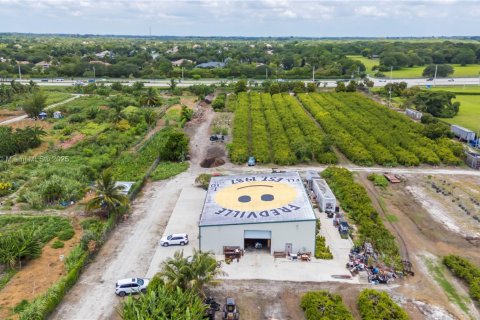Land in Davie, Florida № 1937798 - photo 3