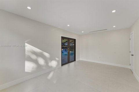 Villa ou maison à louer à Palmetto Bay, Floride: 4 chambres, 213.68 m2 № 1996852 - photo 17