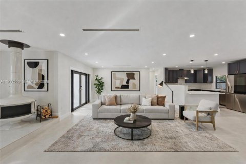 Villa ou maison à louer à Palmetto Bay, Floride: 4 chambres, 213.68 m2 № 1996852 - photo 7