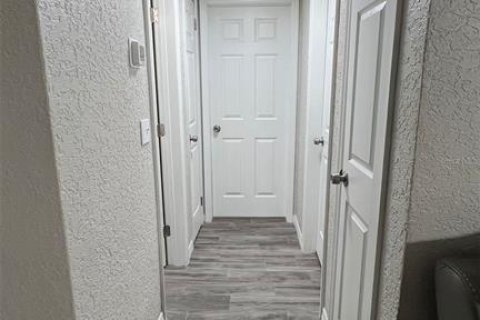 House in Holiday, Florida 4 bedrooms, 105.91 sq.m. № 1907363 - photo 20