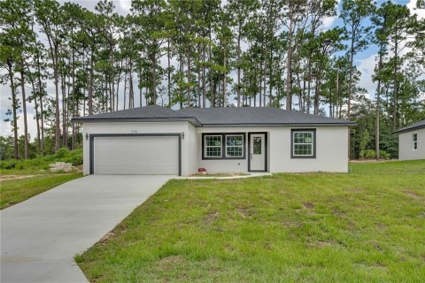 Casa en Citrus Springs, Florida 4 dormitorios, 173.45 m2 № 2369722