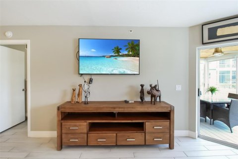 Copropriété à louer à Sarasota, Floride: 2 chambres, 89.09 m2 № 931211 - photo 14