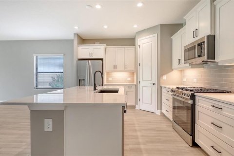 House in Bradenton, Florida 3 bedrooms, 301.37 sq.m. № 1880656 - photo 8