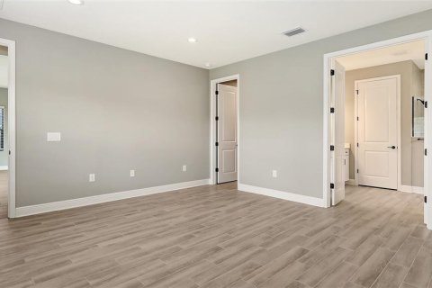 House in Bradenton, Florida 3 bedrooms, 301.37 sq.m. № 1880656 - photo 24