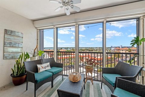 Copropriété à vendre à Treasure Island, Floride: 2 chambres, 115.2 m2 № 2106949 - photo 19