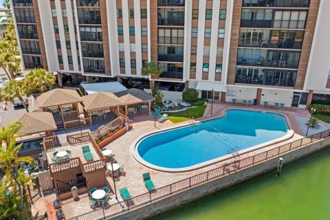 Copropriété à vendre à Treasure Island, Floride: 2 chambres, 115.2 m2 № 2106949 - photo 4
