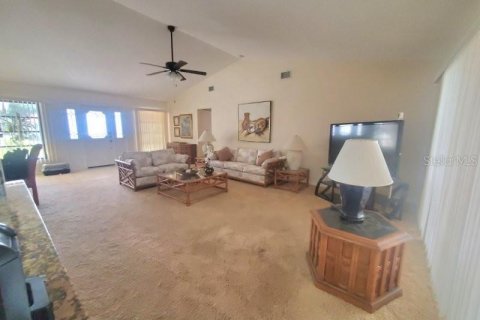 Casa en alquiler en Punta Gorda, Florida, 3 dormitorios, 169.08 m2 № 2221956 - foto 8