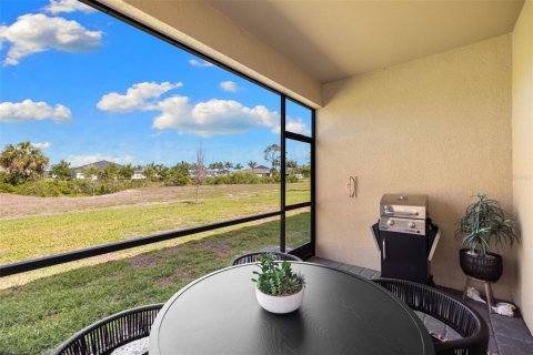Casa en venta en Port Charlotte, Florida, 3 dormitorios, 172.98 m2 № 2166463 - foto 30