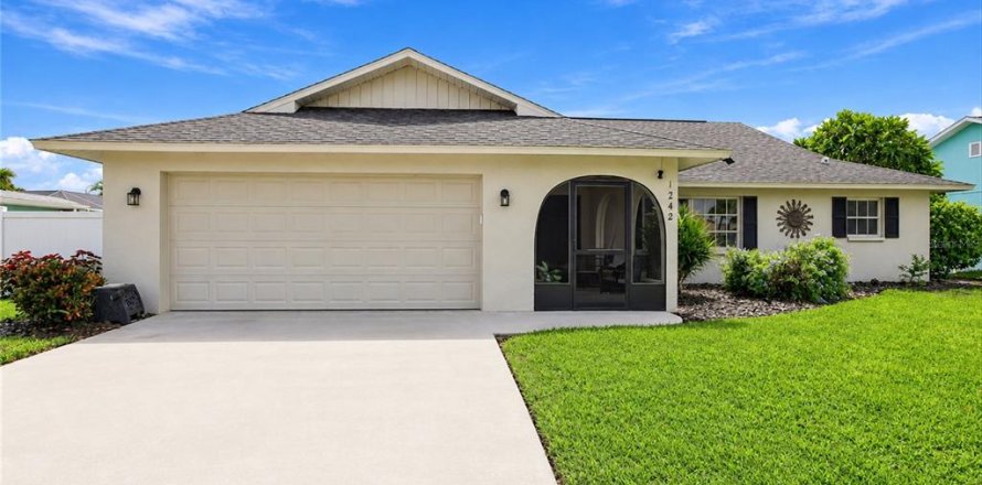 Casa en Venice, Florida 3 dormitorios, 175.03 m2 № 2386532